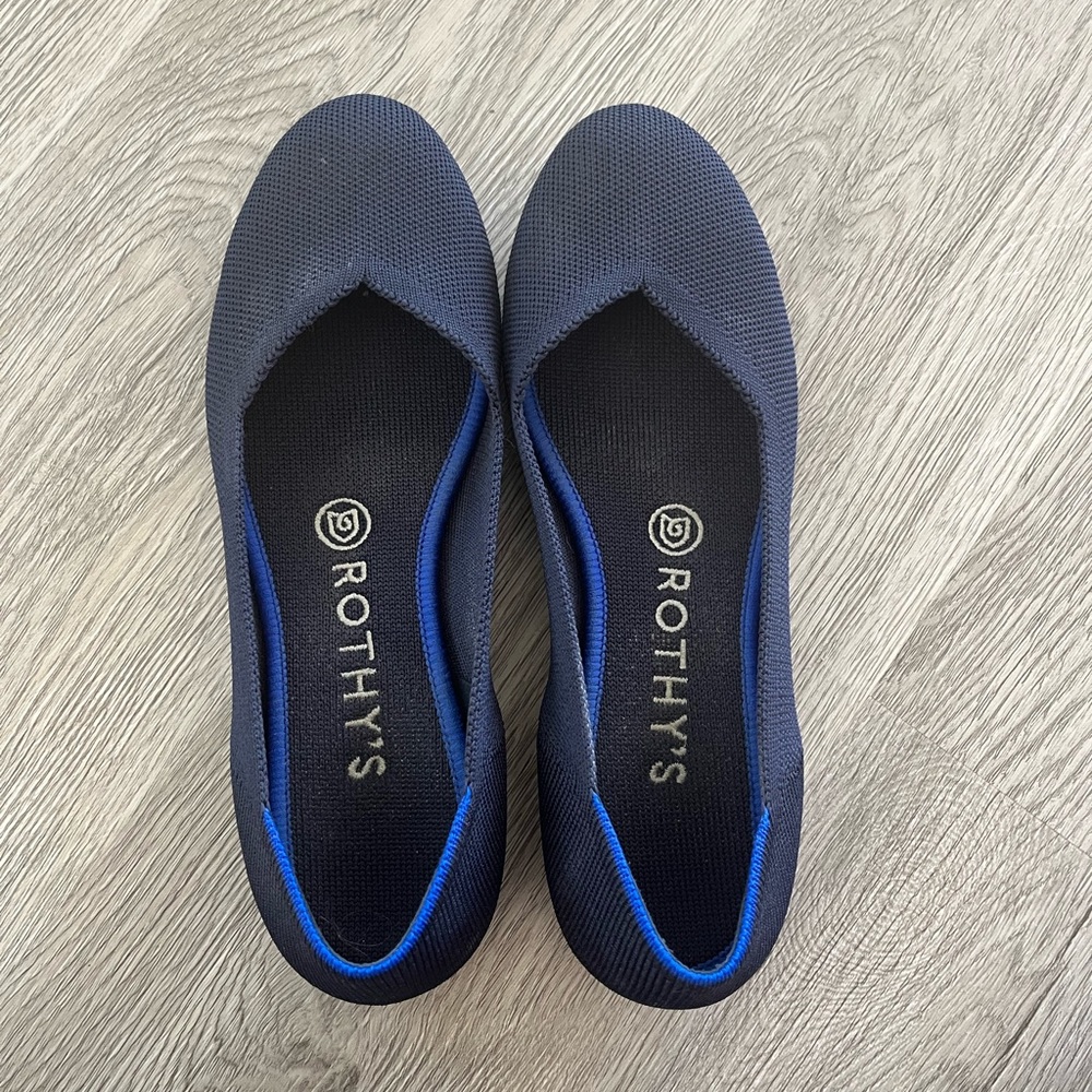 Navy Rothys Size 7